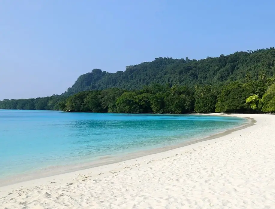 champagne-beach-santo champagne-beach-santo