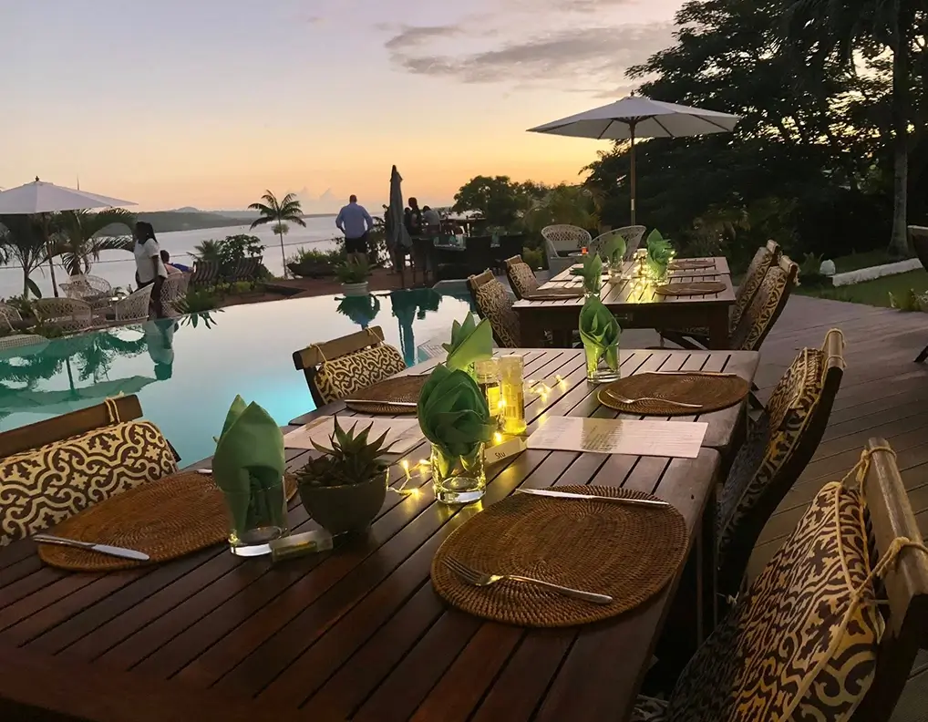 dining-deco-stop-lodge-tables-dinner dining-deco-stop-lodge-tables-dinner